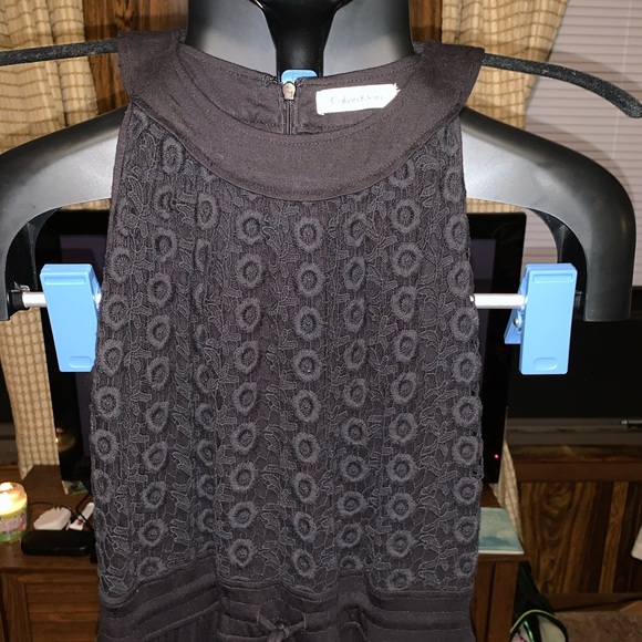 Sleeveless jumper - Picture 2 of 7